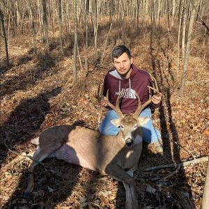 Meet your Posher, Jonathan